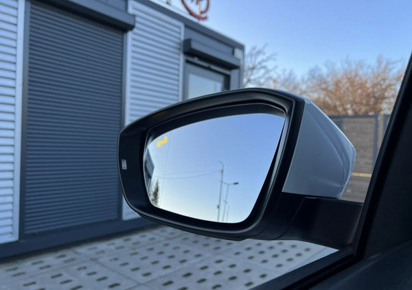 Volkswagen T-Cross cena 71900 przebieg: 57028, rok produkcji 2021 z Czeladź małe 631